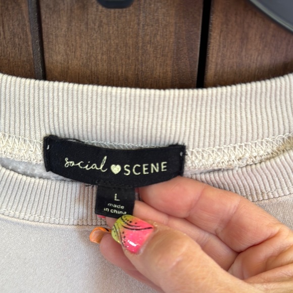 Women's Cream Sweatshirt- Floral Nurture Nature Design - Picture 2 of 4